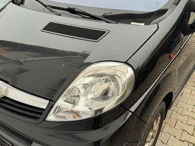 Gebraucht Opel Vivaro 145 PS (106 kW) 2008 Schwarz Van / Kleinbus