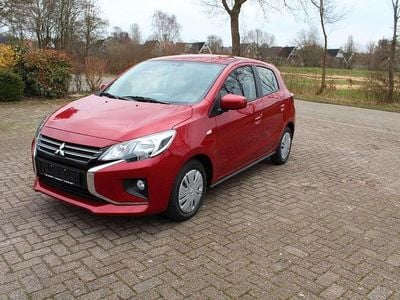 Amarena rot metzallic Gebraucht 2023 Mitsubishi Space Star Plus Kleinwagen | 14.900 € (Etwas zu teuer)