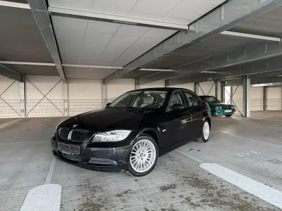 Gebraucht BMW 318 129 PS (94 kW) 2006 Schwarz Limousine
