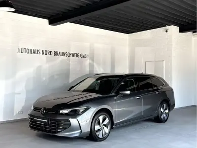 Gebraucht VW Passat Business 150 PS (110 kW) 2024 Diabasgrau metallic Kombi