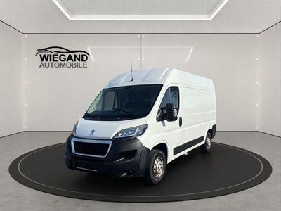 Gebraucht Peugeot Boxer 163 PS (119 kW) 2018 Weiß Van
