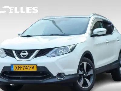 Gebraucht Nissan Qashqai 116 PS (85 kW) 2015 Weiß SUV