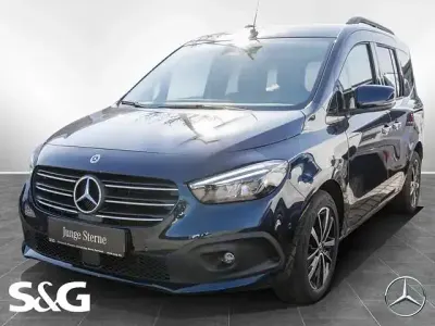 Gebraucht Mercedes T180 Progressive 116 PS (85 kW) 2024 Andere Van / Kleinbus