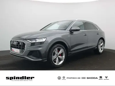 Gebraucht Audi Q8 S-Line 231 PS (169 kW) 2023 Daytonagrau perleffekt SUV