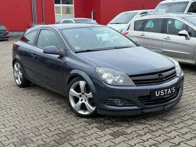 Gebraucht Opel Astra GTC Edition 140 PS (102 kW) 2006 Blau