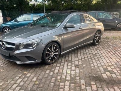 Mercedes CLA200