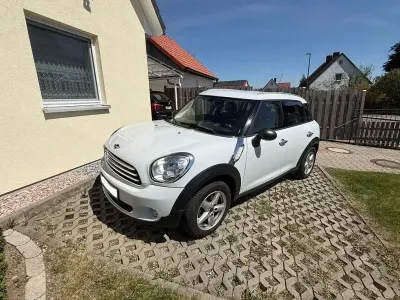 Begagnad Mini One Countryman 98 HK (72 kW) 2014 Vit SUV