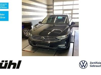 Gebraucht VW Passat Business 150 PS (110 kW) 2022 Deep black perleffekt Kombi