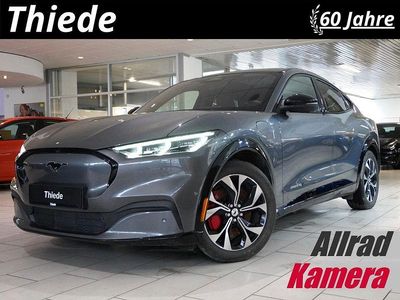 Carbonized gray Gebraucht 2021 Ford Mustang Mach-E Sport SUV | 24.950 € (Guter Preis)