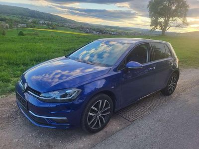 Gebraucht VW Golf VII Join 116 PS (85 kW) 2018 Blue dusk metallic Kleinwagen