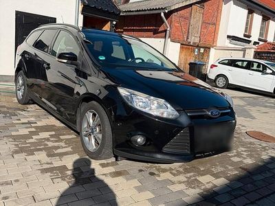 Gebraucht Ford Focus SYNC Edition 125 PS (91 kW) 2013 Grau Kombi