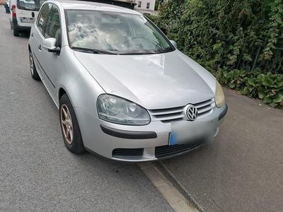 VW Golf V