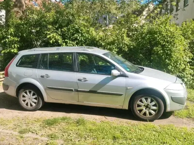Usata Renault Mégane GrandTour 131 CV (96 kW) 2008 Argento Station wagon