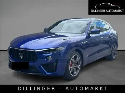 Gebraucht Maserati Levante 275 PS (202 kW) 2019 Blau SUV