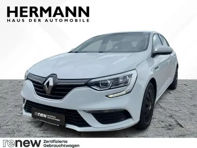 Gebraucht Renault Mégane III Life 101 PS (74 kW) 2016 Weiß Limousine