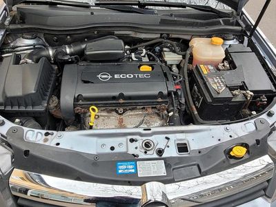 Gebraucht Opel Astra 105 PS (77 kW) 2006 Grau Limousine