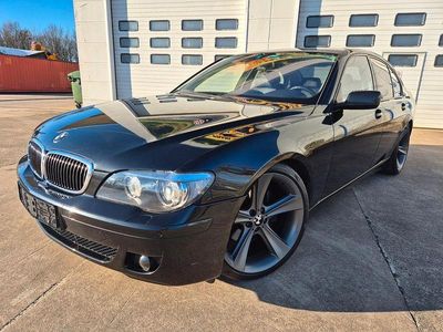 Gebraucht BMW 750 Performance 367 PS (269 kW) 2005 Schwarz Limousine