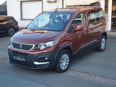 Gebraucht Peugeot Rifter Active 102 PS (75 kW) 2021 Braun Van / Kleinbus