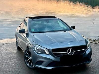 Mercedes CLA200