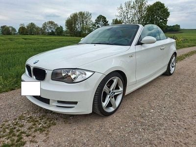 Weiß Gebraucht 2008 BMW 125 Cabriolet Cabrio | 13.900 € (Etwas zu teuer)