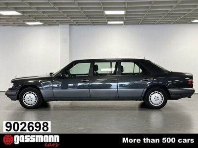 Second-hand Mercedes E280 197 CP (144 kW) 1994 Negru Berlinǎ