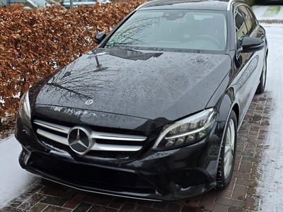 Gebraucht Mercedes C220 194 PS (142 kW) 2019 Schwarz Limousine