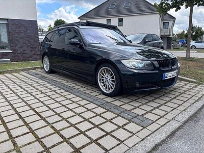 BMW 325
