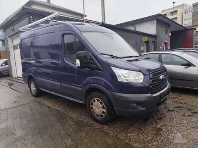 Gebraucht Ford Transit Trend 131 PS (96 kW) 2018 Blazerblau Van / Kleinbus