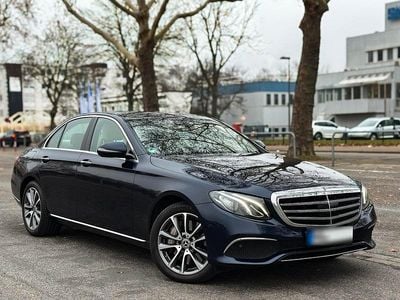 Usata Mercedes E400 Luxury 340 CV (250 kW) 2019 Blu Berlina