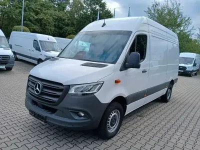 Gebraucht Mercedes Sprinter 170 PS (125 kW) 2024 Weiß Van