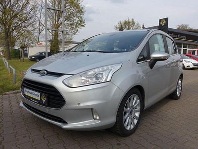 Usata Ford B-MAX Titanium 105 CV (77 kW) 2015 Argento Monovolume