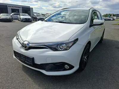 Gebraucht Toyota Auris Touring Sports 116 PS (85 kW) 2017 Weiß Kombi
