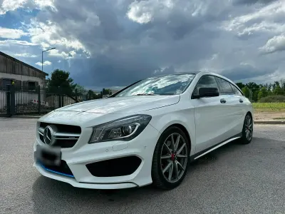 Gebraucht Mercedes CLA250 AMG line 211 PS (155 kW) 2015 Weiß Limousine