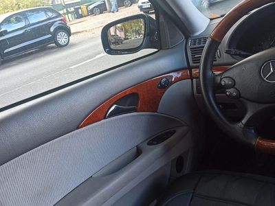 Gebraucht Mercedes E280 Classic 190 PS (139 kW) 2006 Blau Limousine