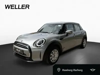 Gebraucht Mini Cooper Essential 136 PS (100 kW) 2023 Silber Kleinwagen