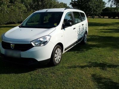 Dacia Lodgy