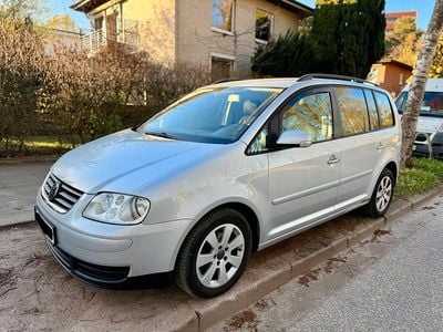 Gebraucht VW Touran 140 PS (102 kW) 2004 Grau Van / Kleinbus