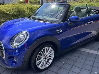 Gebraucht Mini Cooper Cabriolet 136 PS (100 kW) 2020 Blau Cabrio