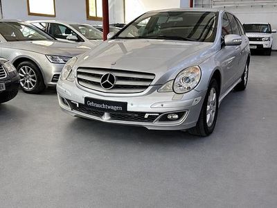 Usata Mercedes R320 224 CV (164 kW) 2007 Argento Monovolume