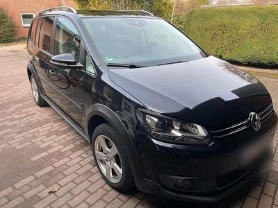 Gebraucht VW Touran Cross 177 PS (130 kW) 2014 Schwarz Van / Kleinbus