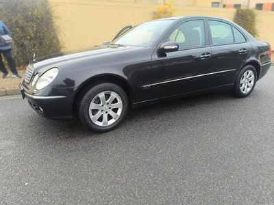 Gebraucht Mercedes E320 Elegance 204 PS (150 kW) 2005 Schwarz Limousine