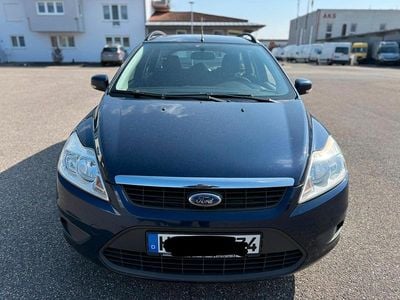 Gebraucht Ford Focus 101 PS (74 kW) 2011 Blau Kombi