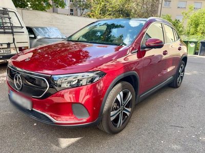 Mercedes EQA350