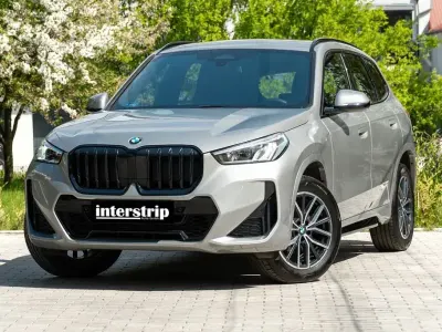 Gebraucht BMW X1 M Sport 163 PS (119 kW) 2024 Silber SUV