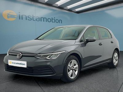 Grau Gebraucht 2022 VW Golf VIII Kleinwagen | 21.749 € (Fairer Preis)