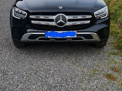 Gebraucht Mercedes GLC300 245 PS (180 kW) 2022 Schwarz SUV