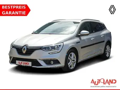 Gebraucht Renault Mégane IV 140 PS (102 kW) 2020 Silber Limousine