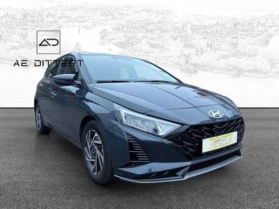 Gebraucht Hyundai i20 Trend 101 PS (74 kW) 2025 Blau Kleinwagen