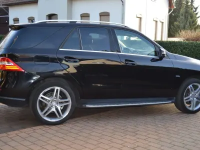 Brugt Mercedes ML350 258 HK (189 kW) 2011 Sort SUV