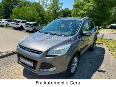 Gebraucht Ford Kuga Titanium 150 PS (110 kW) 2013 Sterling gray (foe) SUV